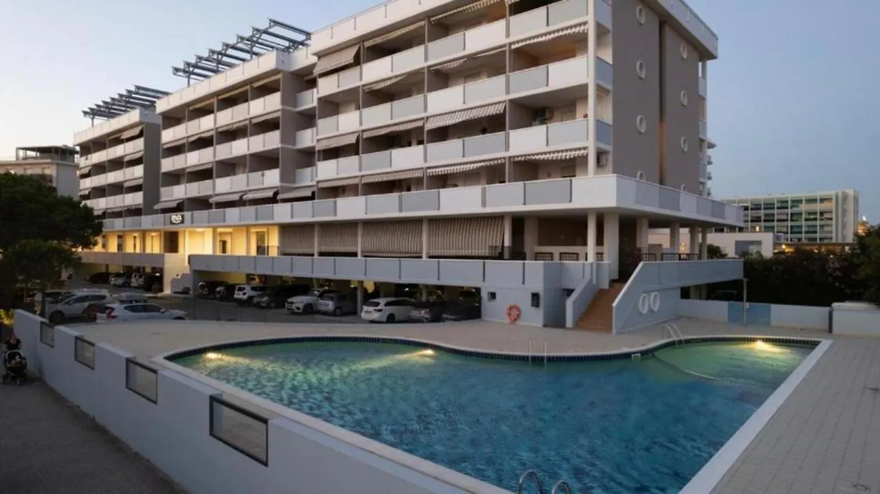 Modern Apartment With Seaview Large Terrace Bibione